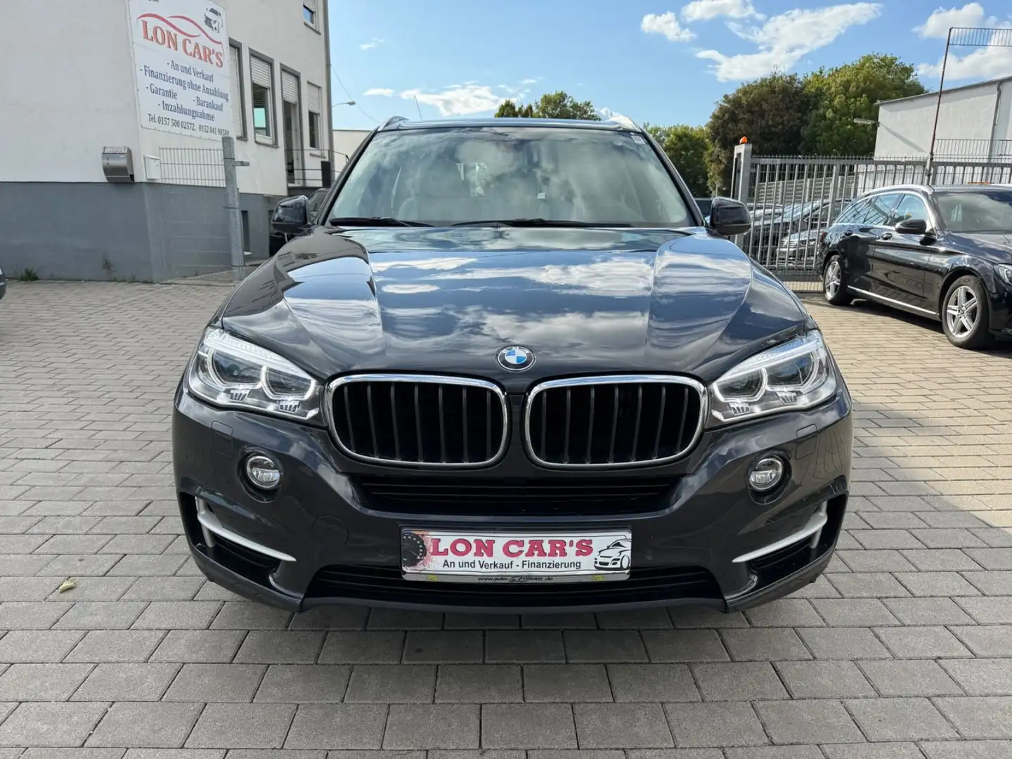BMW X5 xDrive 30d/Pano/Kamera/LED/Leder/HeadUp Gris - 2