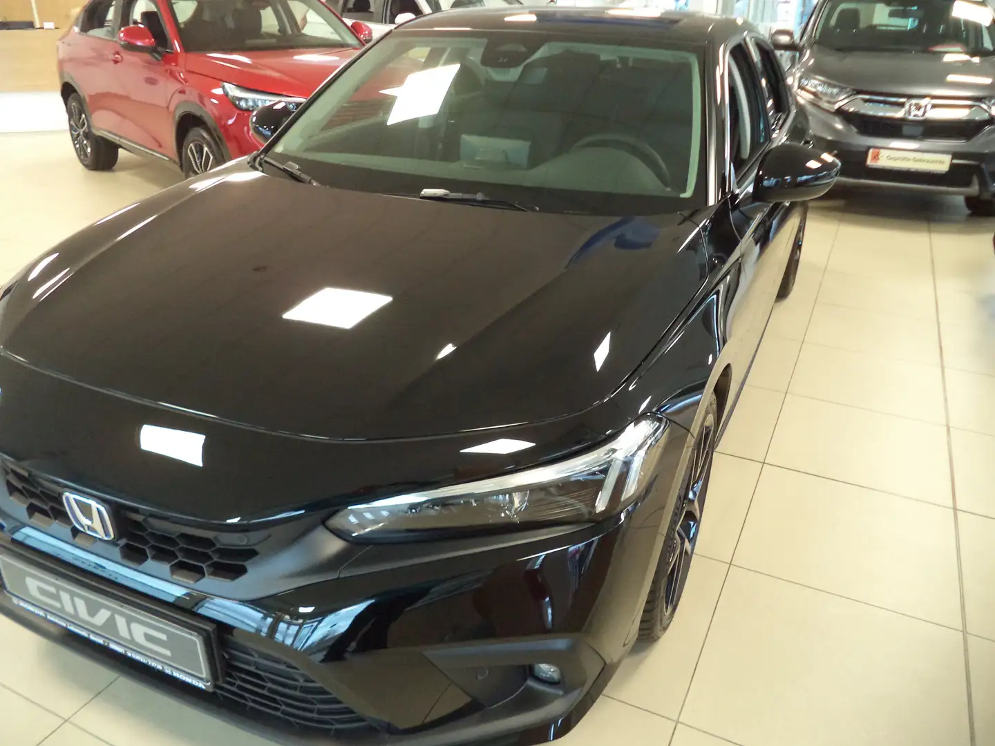 Honda Civic e:HEV Advance Schwarz - 2