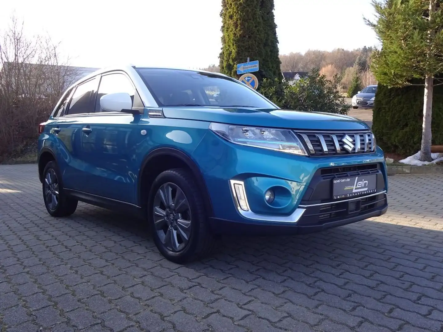 Suzuki Vitara Hybrid 4x2 Blue - 2
