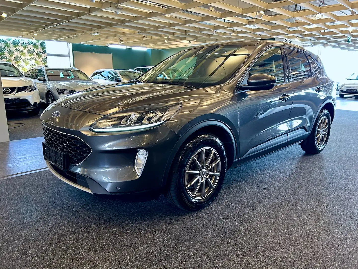 Ford Kuga Kuga 2,0 EcoBlue Cool & Connect *1. Besitz* Grau - 1