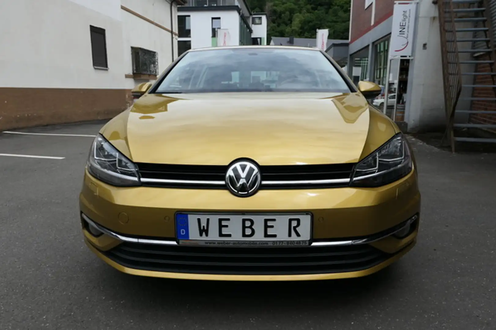 Volkswagen Golf VII Join  45800 km! SHZ! PDC! Navi! BT! Jaune - 2
