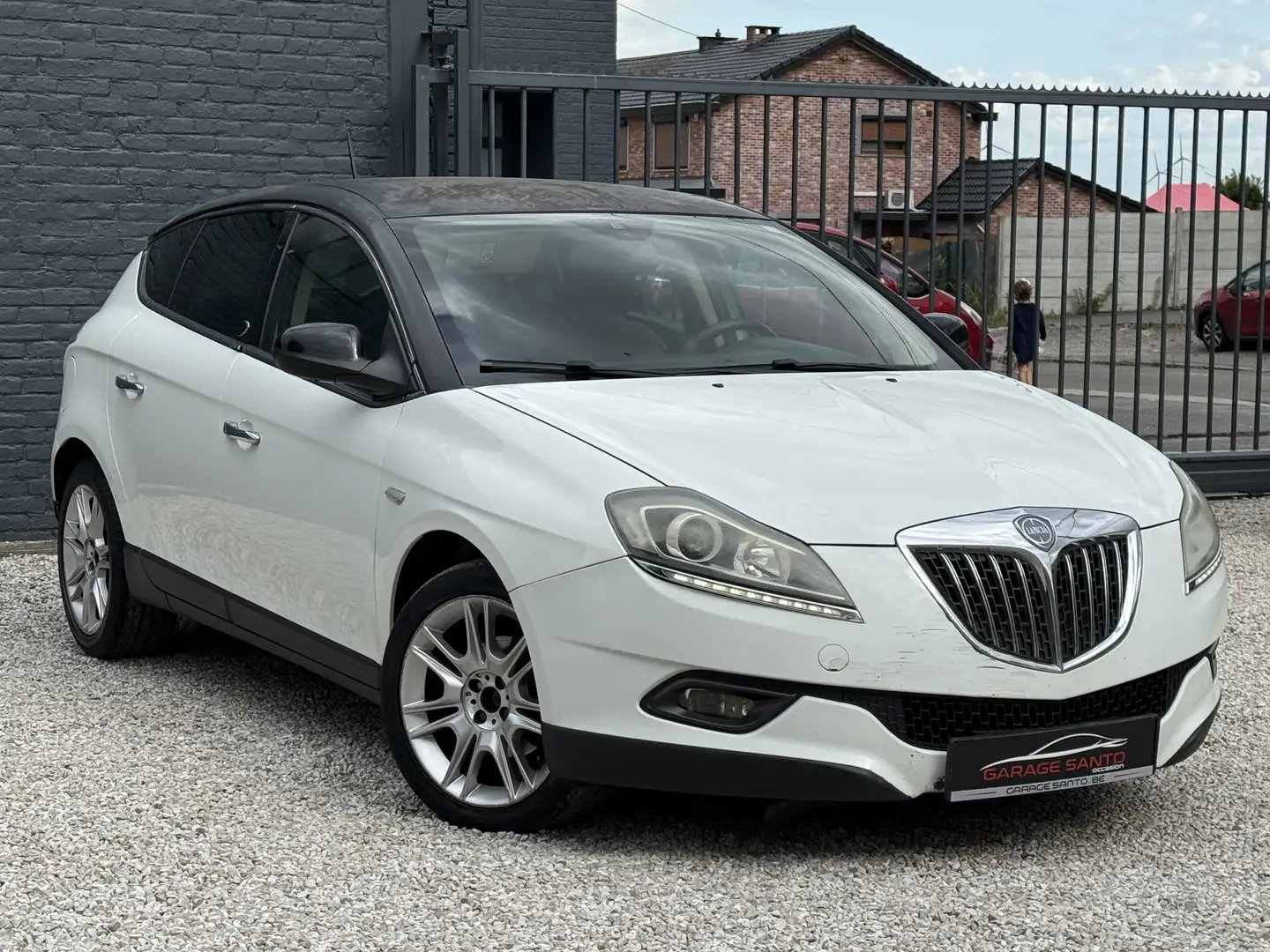 Lancia Delta 1.6 Multijet Oro Euro5 /Navi/led/pdc/Marchand-Pro/ Blanc - 2