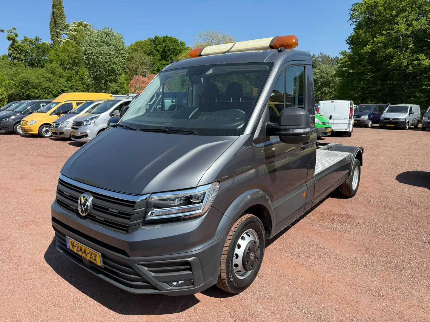 Volkswagen Crafter 2.0 TDI 177PK EINDEJAARSACTIE 18950,- BE Trekker 7 Grijs - 1