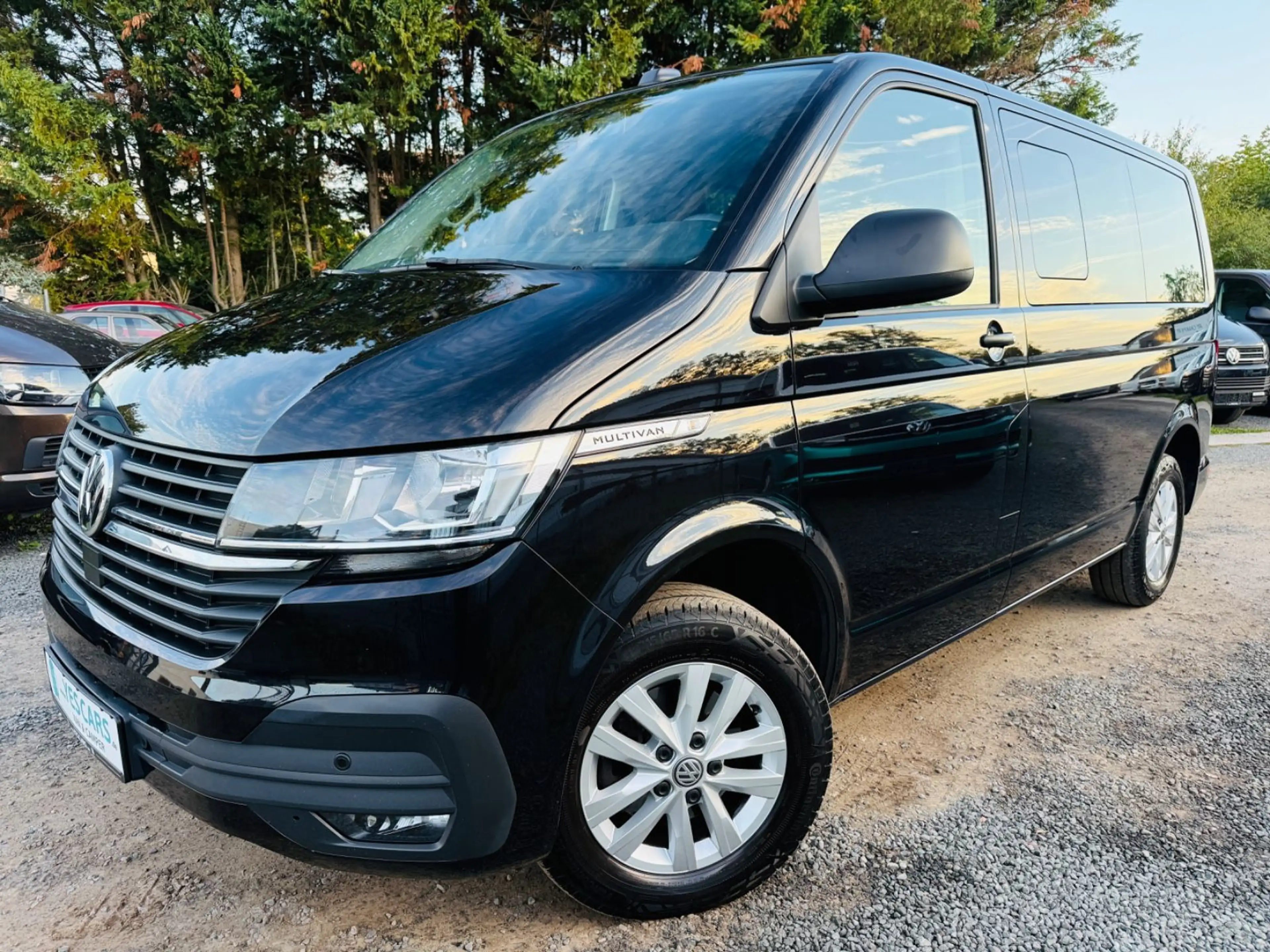 Volkswagen T6 Multivan T6.1 Multivan/AppleCarPlay/Kamera/AHK/LM/SHZ