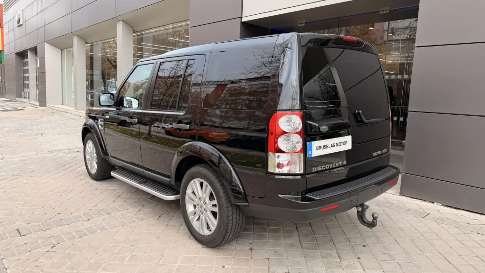 Land Rover Discovery 3.0SDV6 HSE Aut. Noir - 2