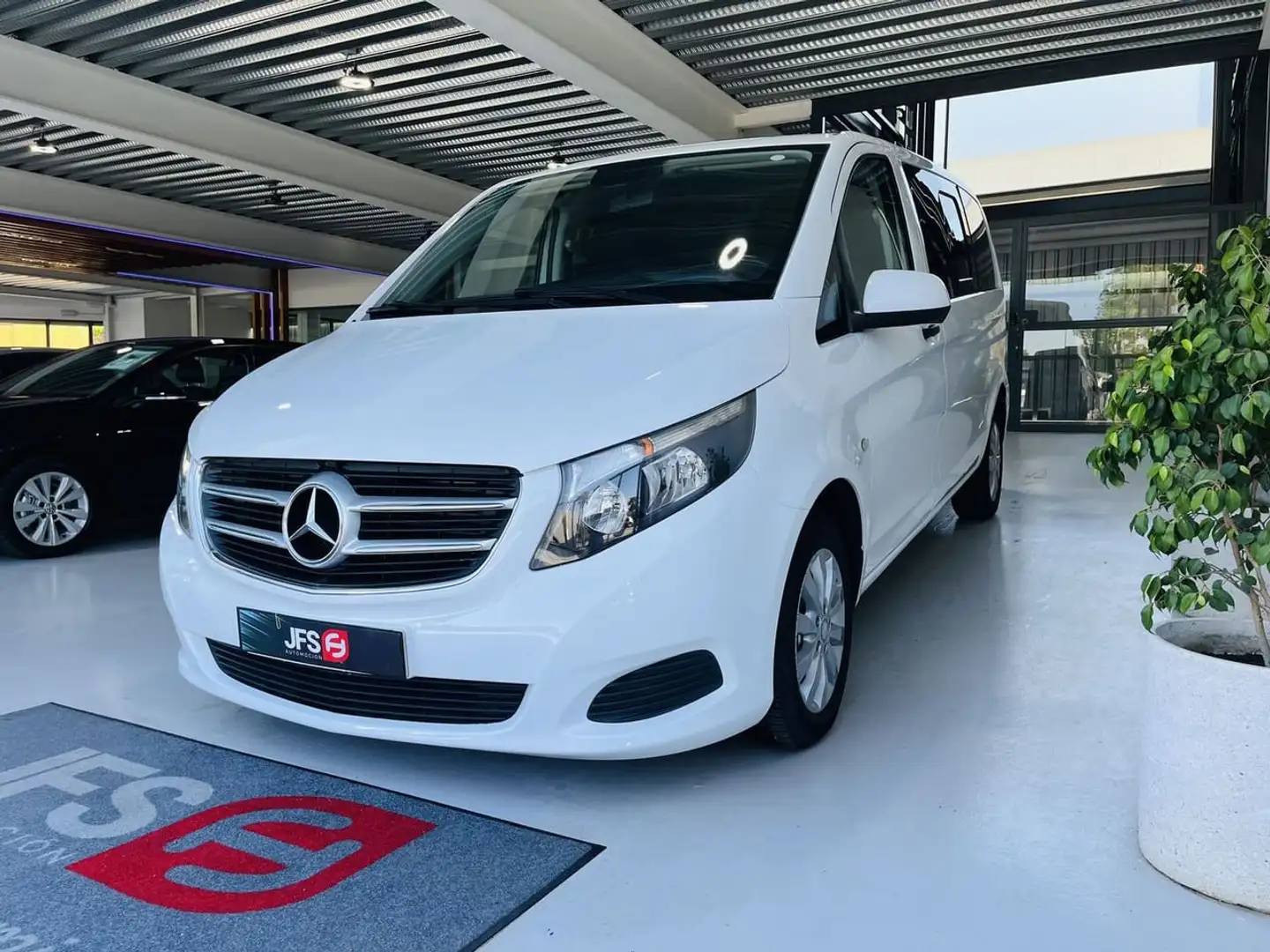Mercedes-Benz Vito M1 Mixto 116 CDI Pro Larga Blanco - 2