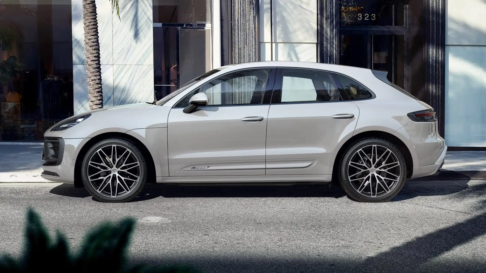 Porsche Macan T | Led | 21" | LuchtV | Pano | Bose | 75L |Camera Gris - 2