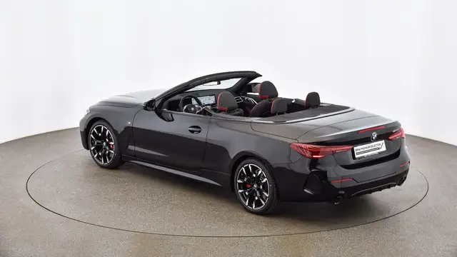 BMW 4 Series view 10