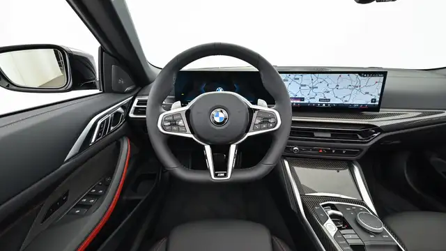 BMW 4 Series view 14