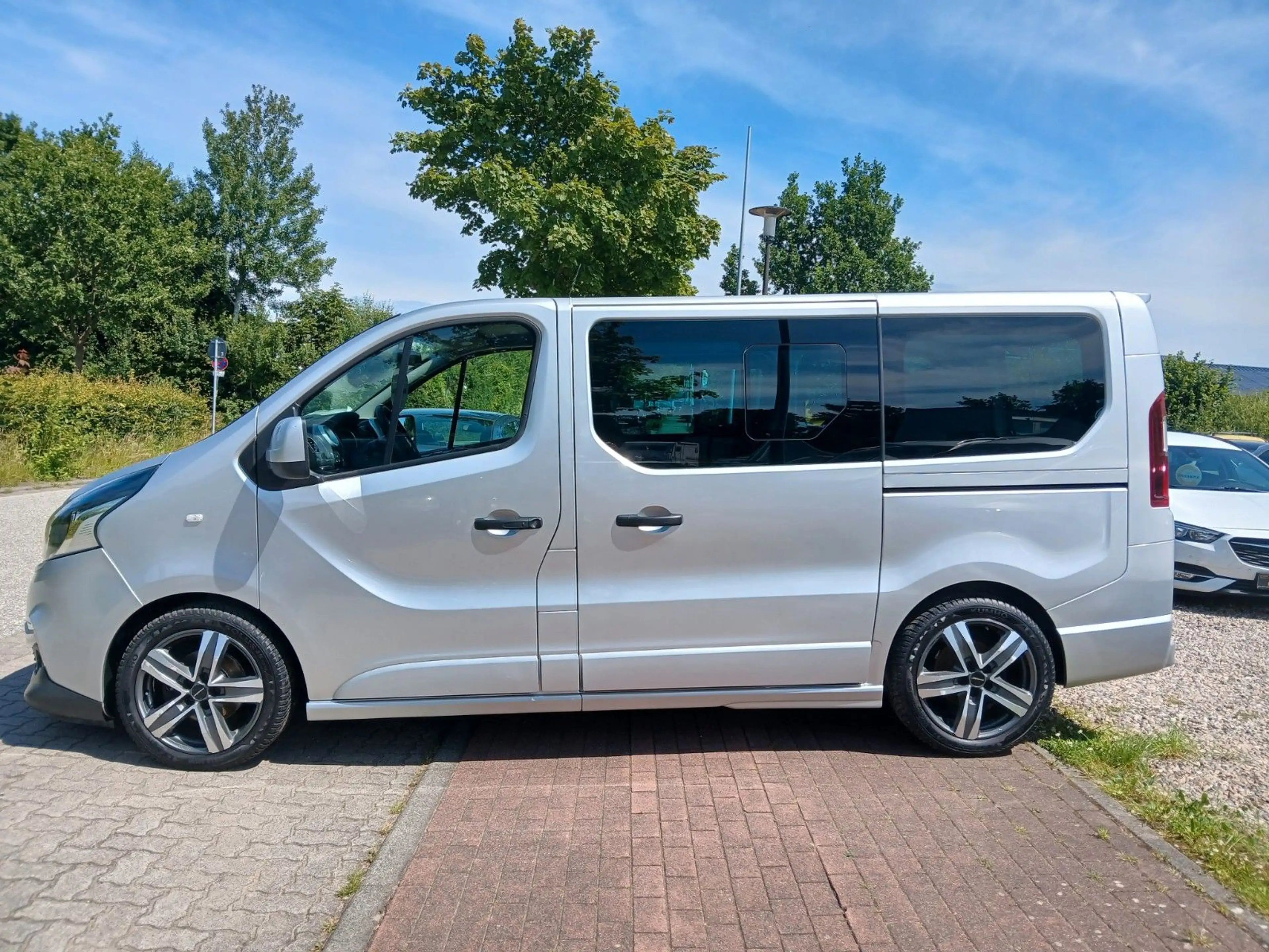 Fiat Talento Sportivo Irmscher"7Sitze+Bett-LED-18"Nav — photo 11