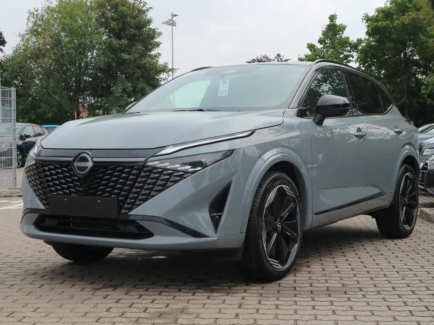 Nissan Qashqai TEKNA+ 1.5 VC-T e-POWER ProPilot 360° Gris - 2