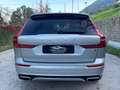 Volvo XC60 2.0 d5 R-design awd geartronic my18 Argento - thumbnail 4