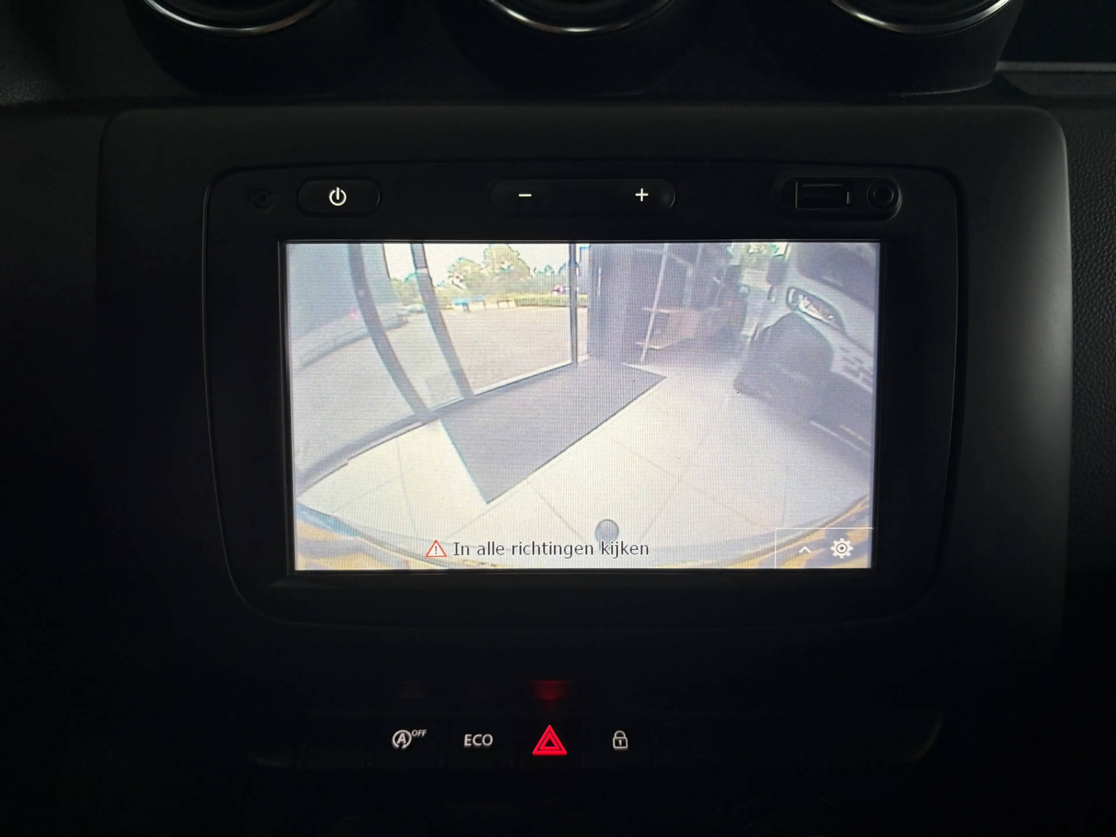 Dacia Duster 1.2 TCe Comfort Achteruitrijcamera - Airco - Navig — photo 12
