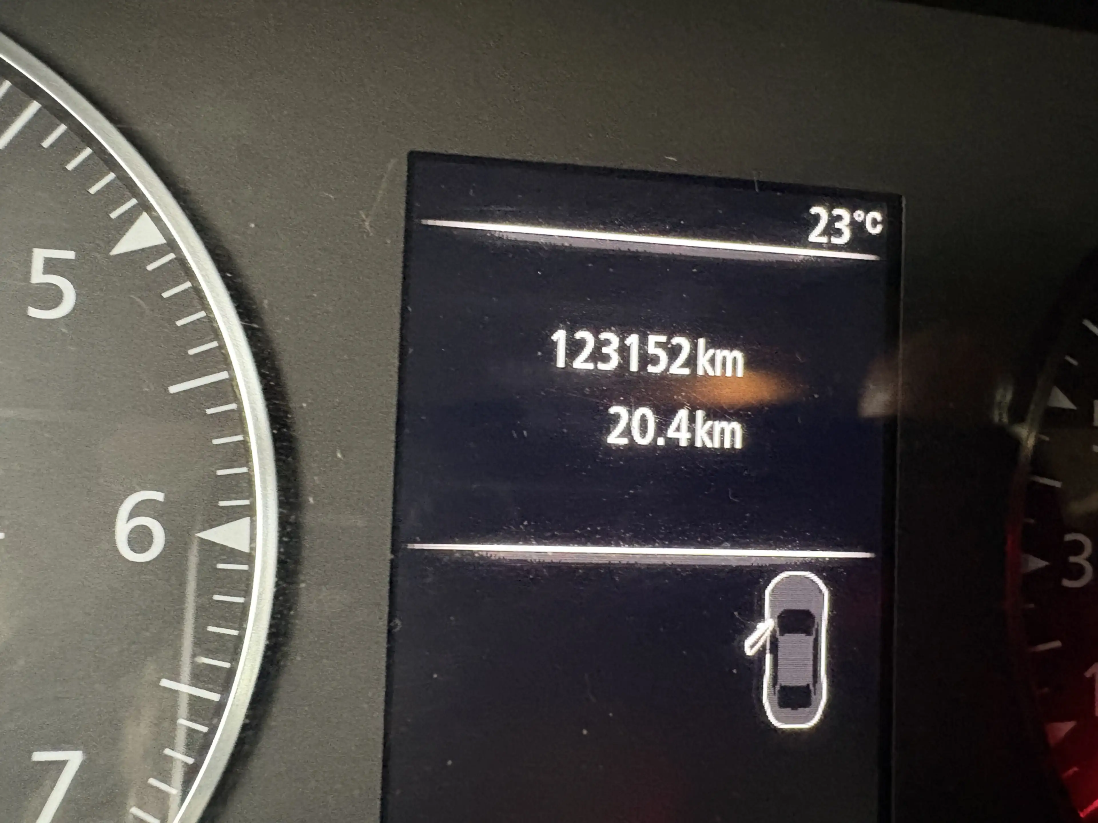 Dacia Duster 1.2 TCe Comfort Achteruitrijcamera - Airco - Navig — photo 25
