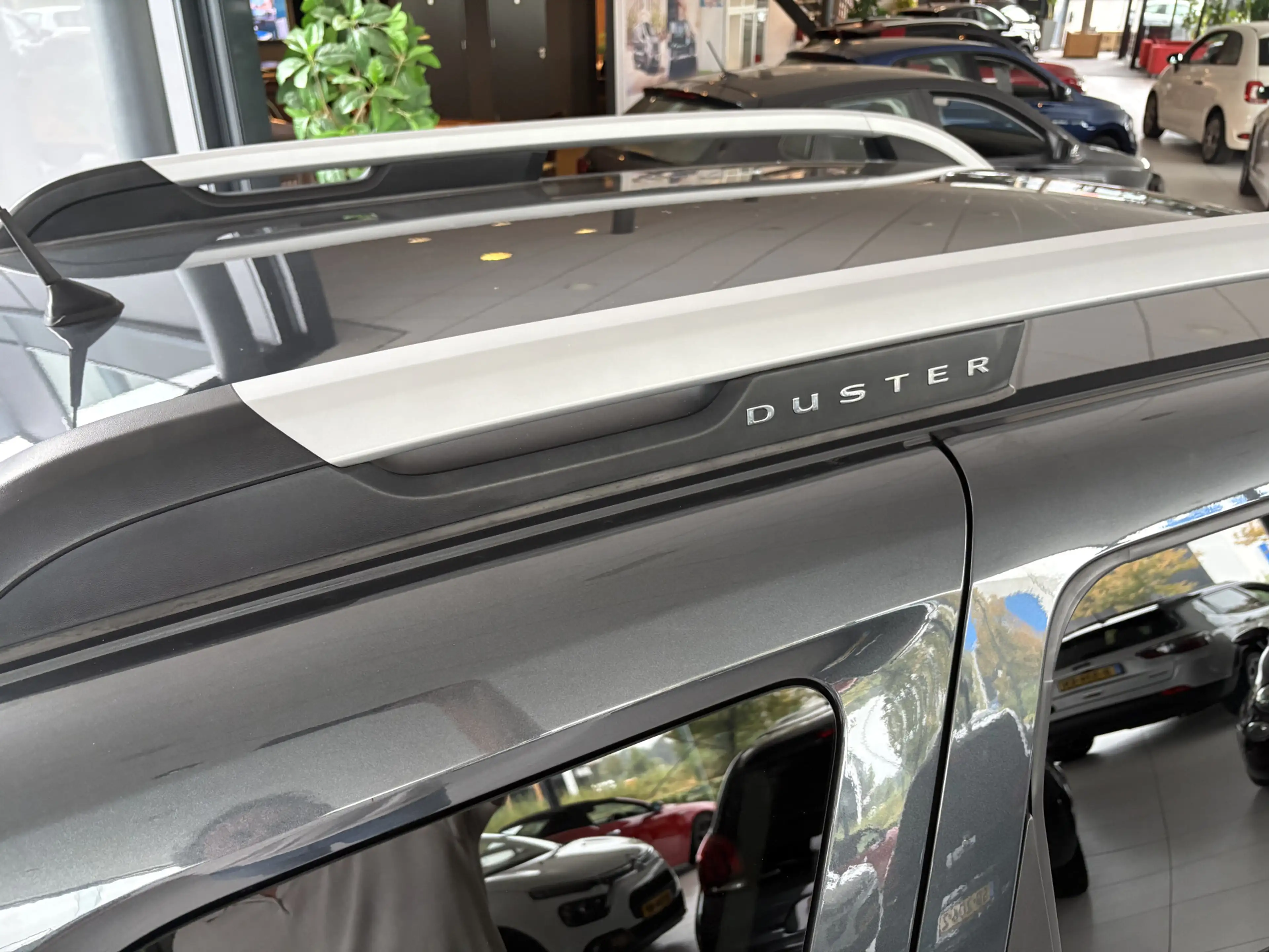 Dacia Duster 1.2 TCe Comfort Achteruitrijcamera - Airco - Navig — photo 20