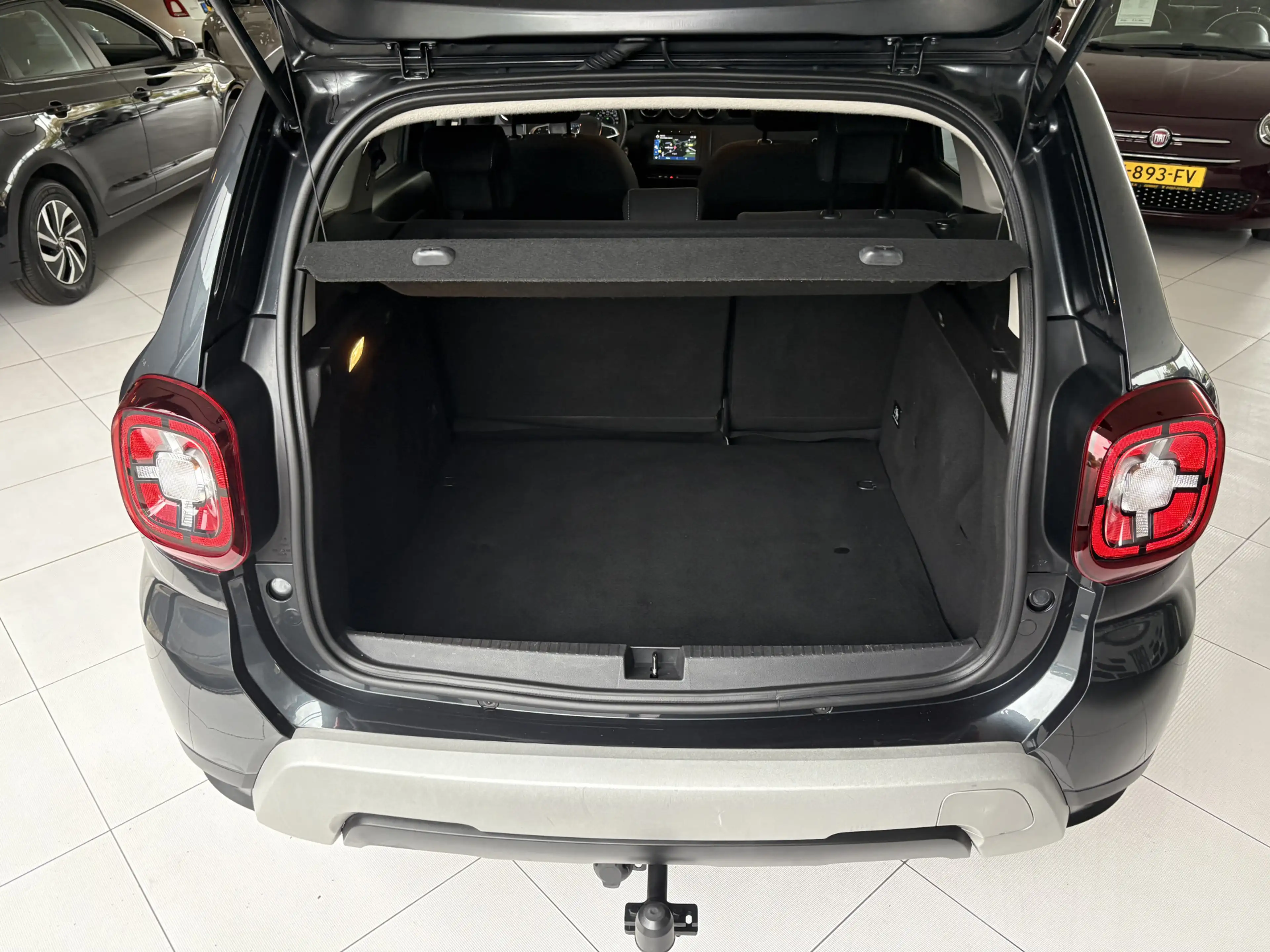 Dacia Duster 1.2 TCe Comfort Achteruitrijcamera - Airco - Navig — photo 19