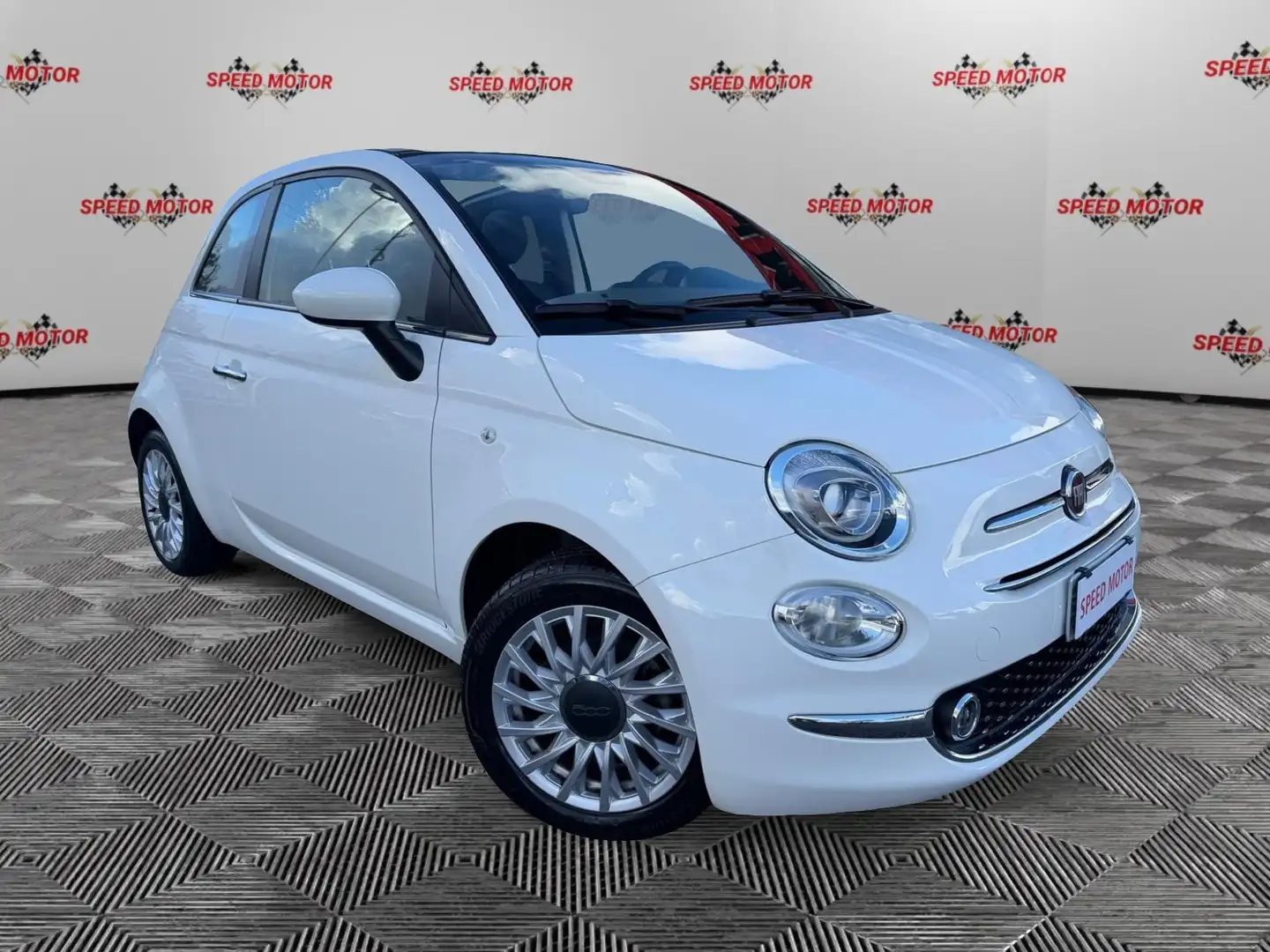 Fiat 500 500 C 1.0 Hybrid Dolcevita, CARPLAY, SENSORI Bianco - 1