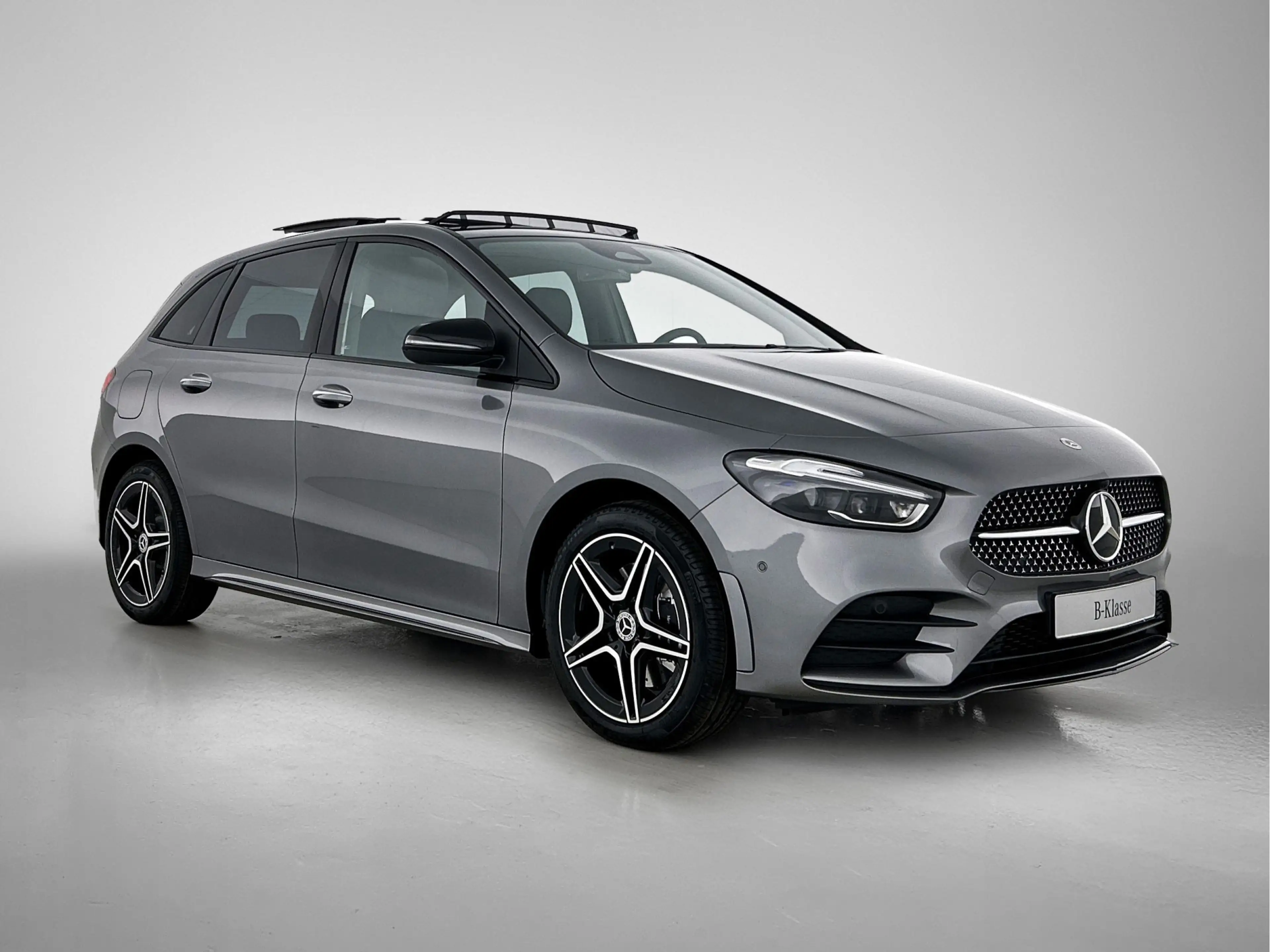 Mercedes-Benz B 250 e Business Solution AMG Smartphone integratie | MU — photo 12