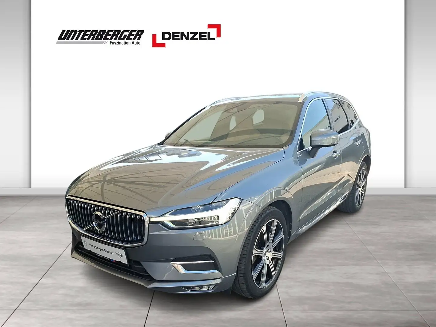 Volvo XC60 Grau - 1