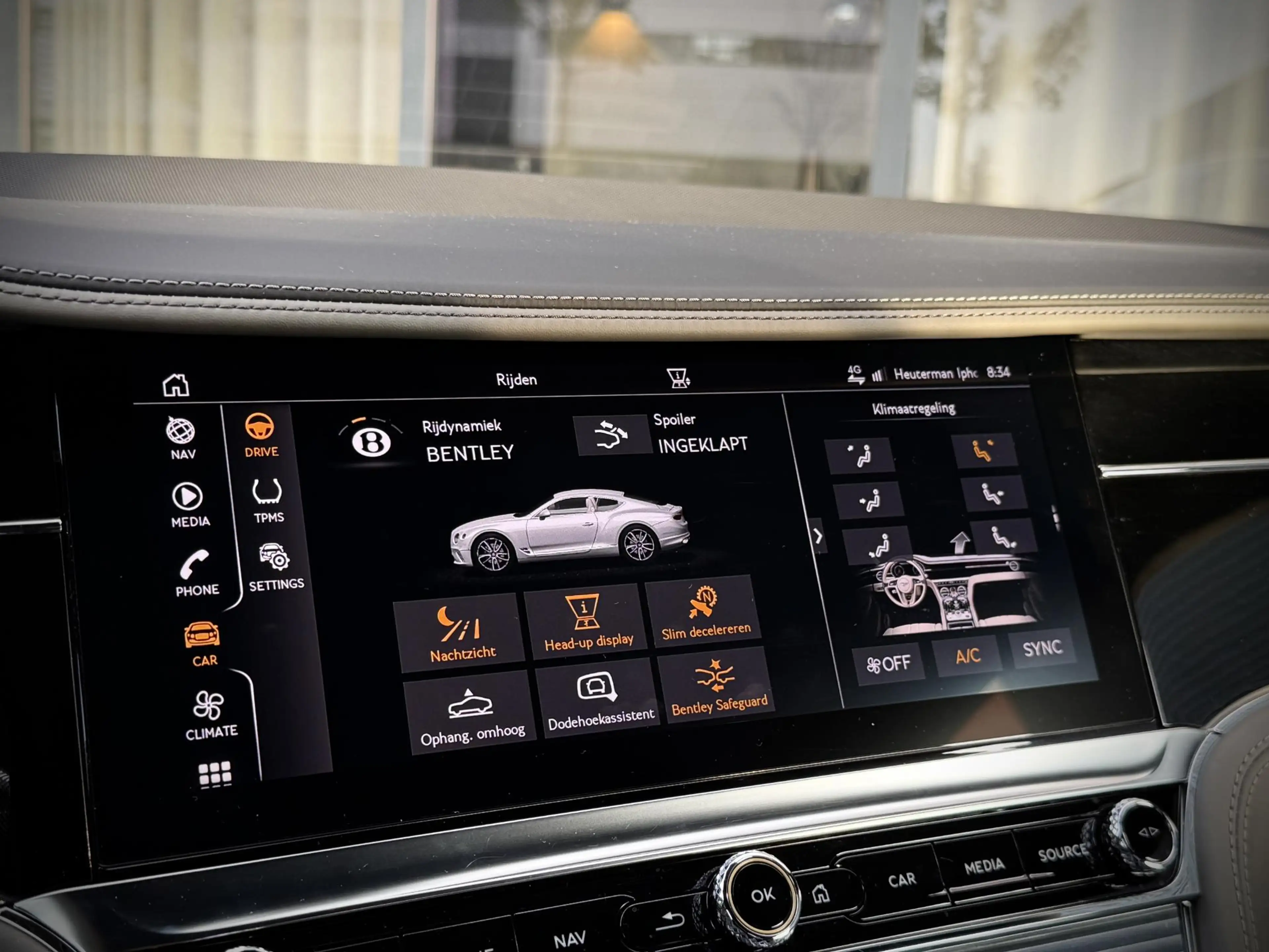 Bentley Continental GT NAIM/Massage/Sofclose/Rotating Screen 4.0 V8 — photo 37