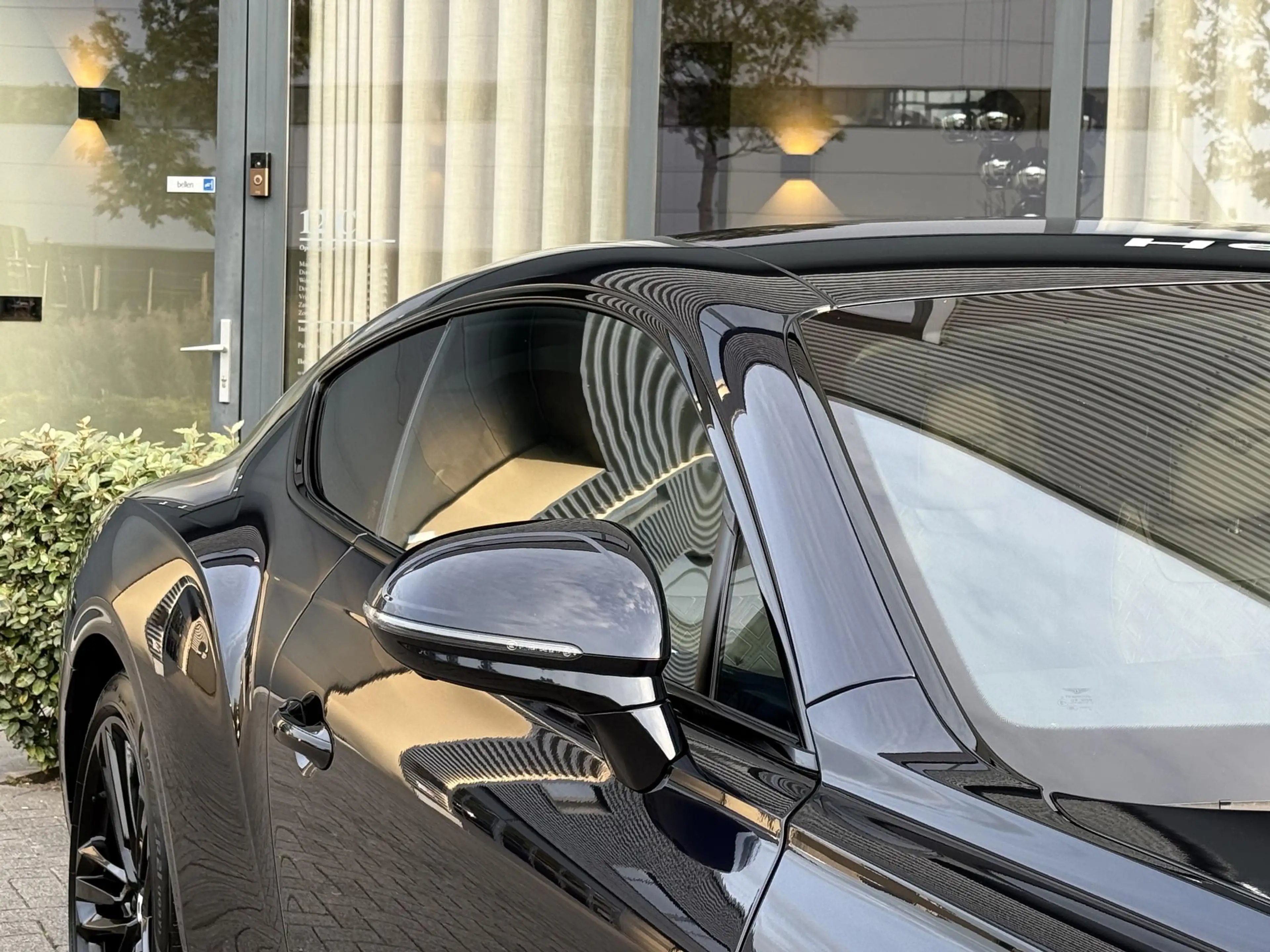 Bentley Continental GT NAIM/Massage/Sofclose/Rotating Screen 4.0 V8 — photo 17