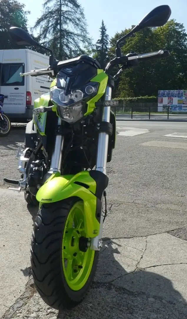 Benelli TNT 125 Jetzt im Angebot - spare € 299,00! Zielony - 1
