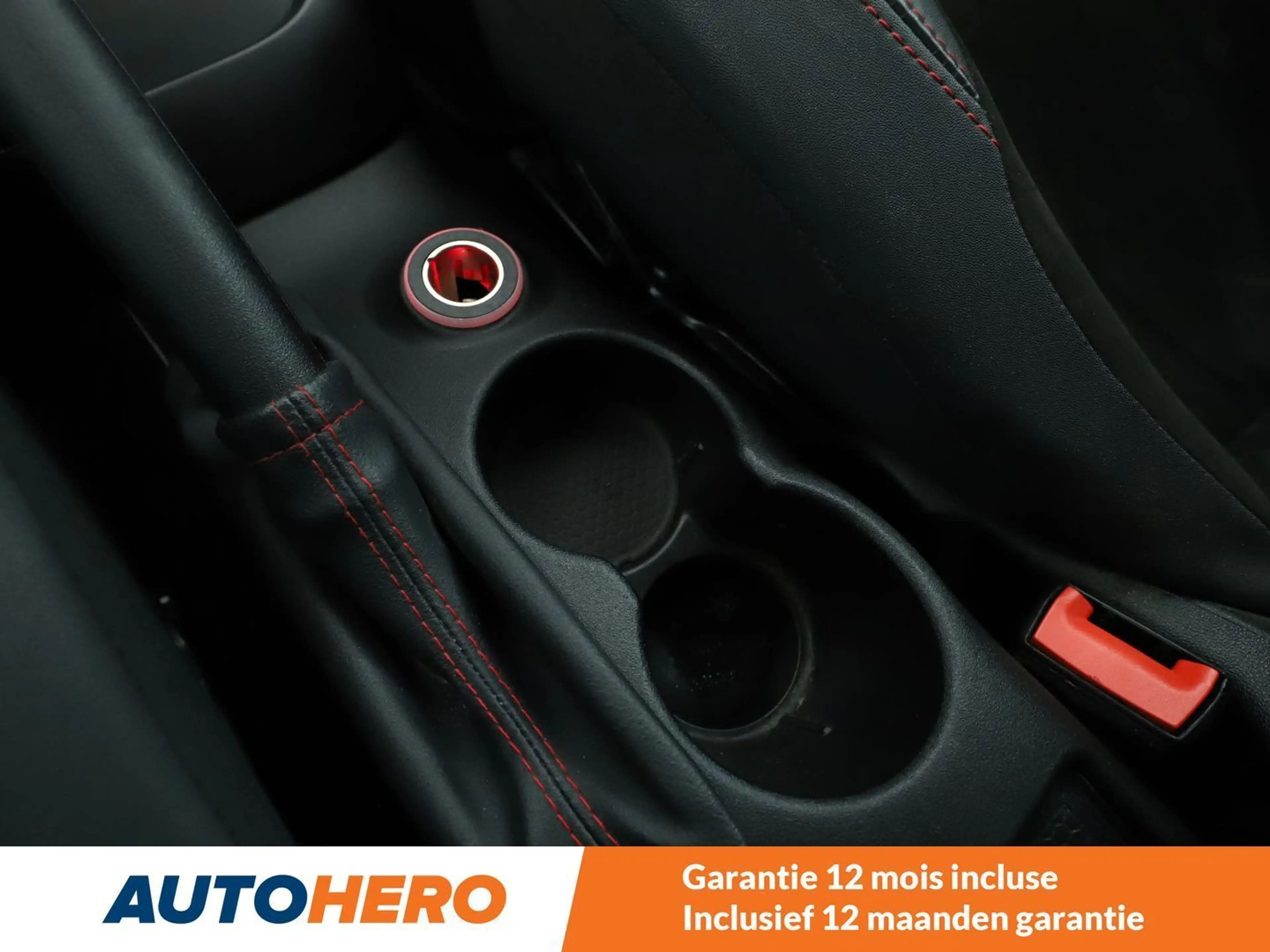 Alfa Romeo Giulietta 1.4 Turbo Super — photo 15