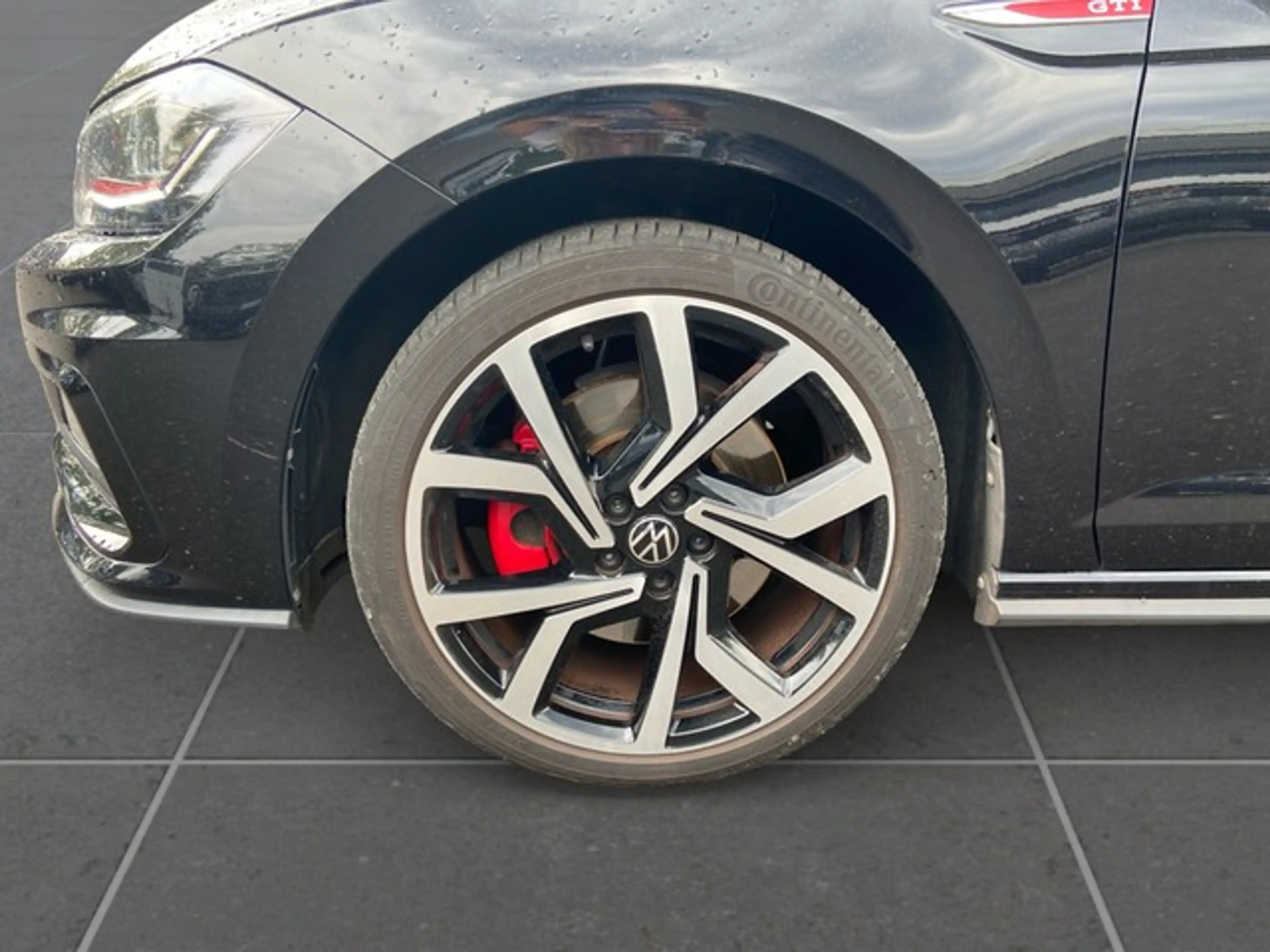 Volkswagen Polo GTI 2.0TSI DSG — photo 9