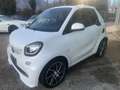 smart forTwo Fortwo III 2015 Cabrio 0.9 t Brabus 109cv twinamic Weiß - thumbnail 2