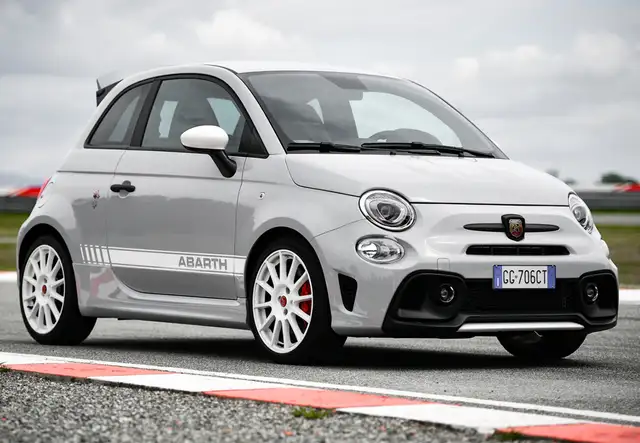 Abarth 695 1.4T JET 132KW