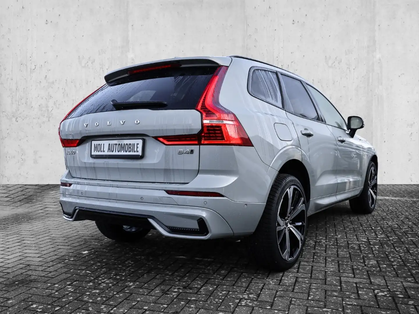 Volvo XC60 Ultimate Dark AWD B4 Diesel EU6d Allrad HUD AD Sta Grau - 2