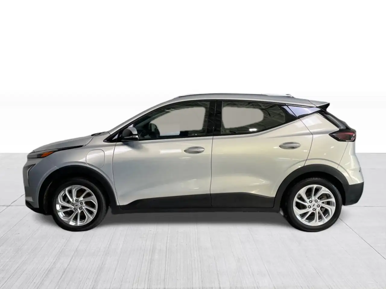 Chevrolet Bolt photo Chevrolet Bolt