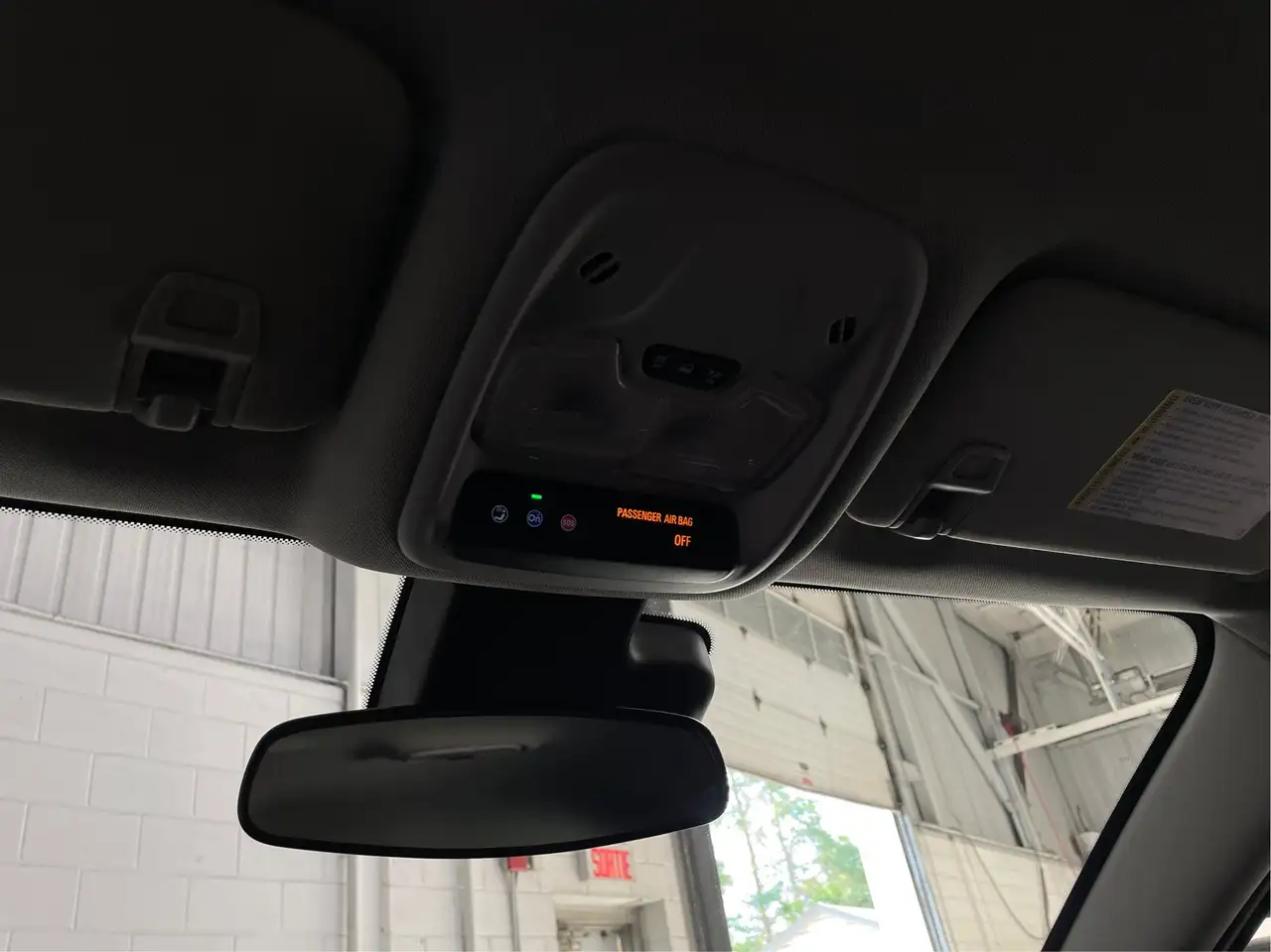 Chevrolet Bolt photo Chevrolet Bolt