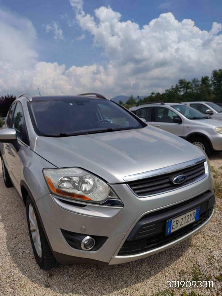 Ford Kuga 2.0 tdci Titanium 4wd 136cv dpf