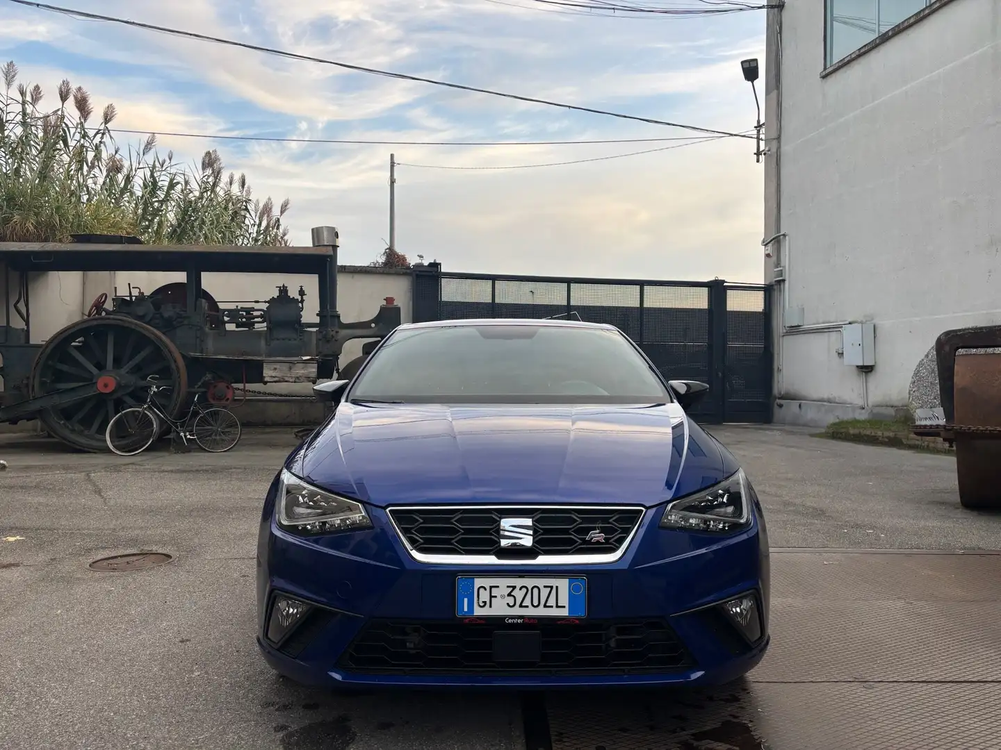SEAT Ibiza 1.0 tgi FR 90cv Blu/Azzurro - 2