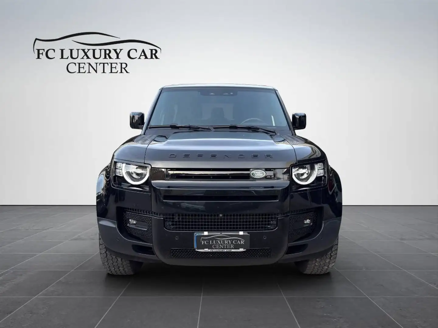 Land Rover Defender 3.0d X-Dynamic S awd 200cv Garanzia Land Rover IVA ESPOSTA Nero - 2