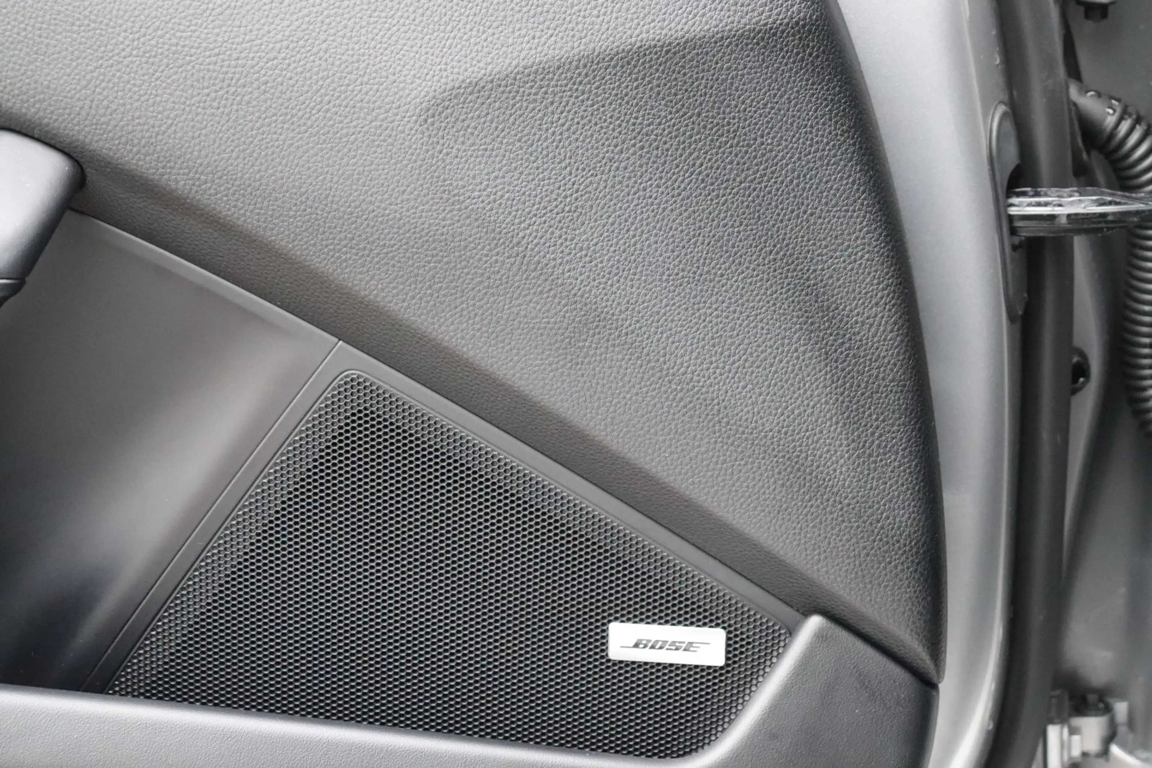 Porsche 992 911 Carrera Cab sportAbgas/Bose/ACC/Approved — photo 13