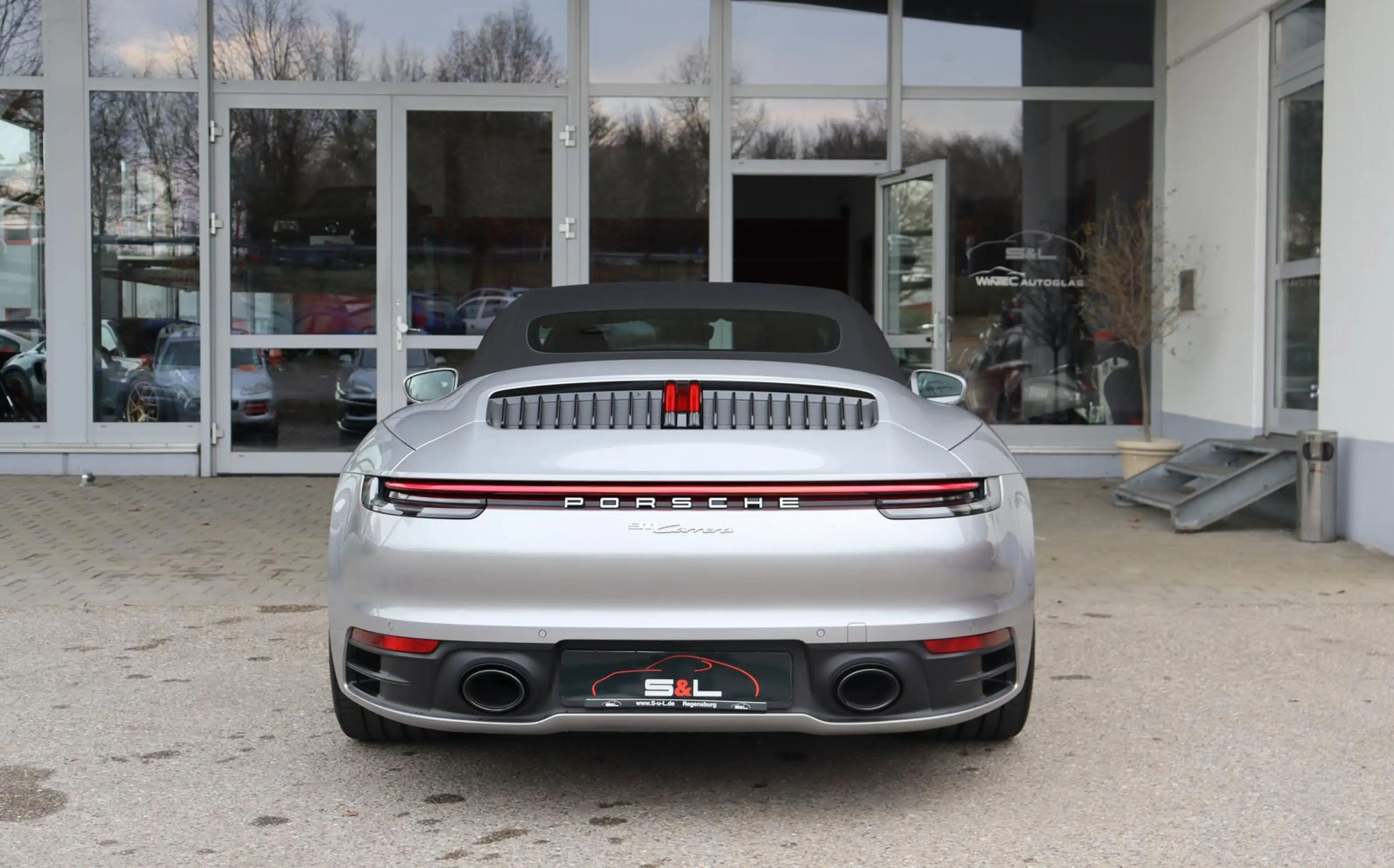 Porsche 992 911 Carrera Cab sportAbgas/Bose/ACC/Approved — photo 9