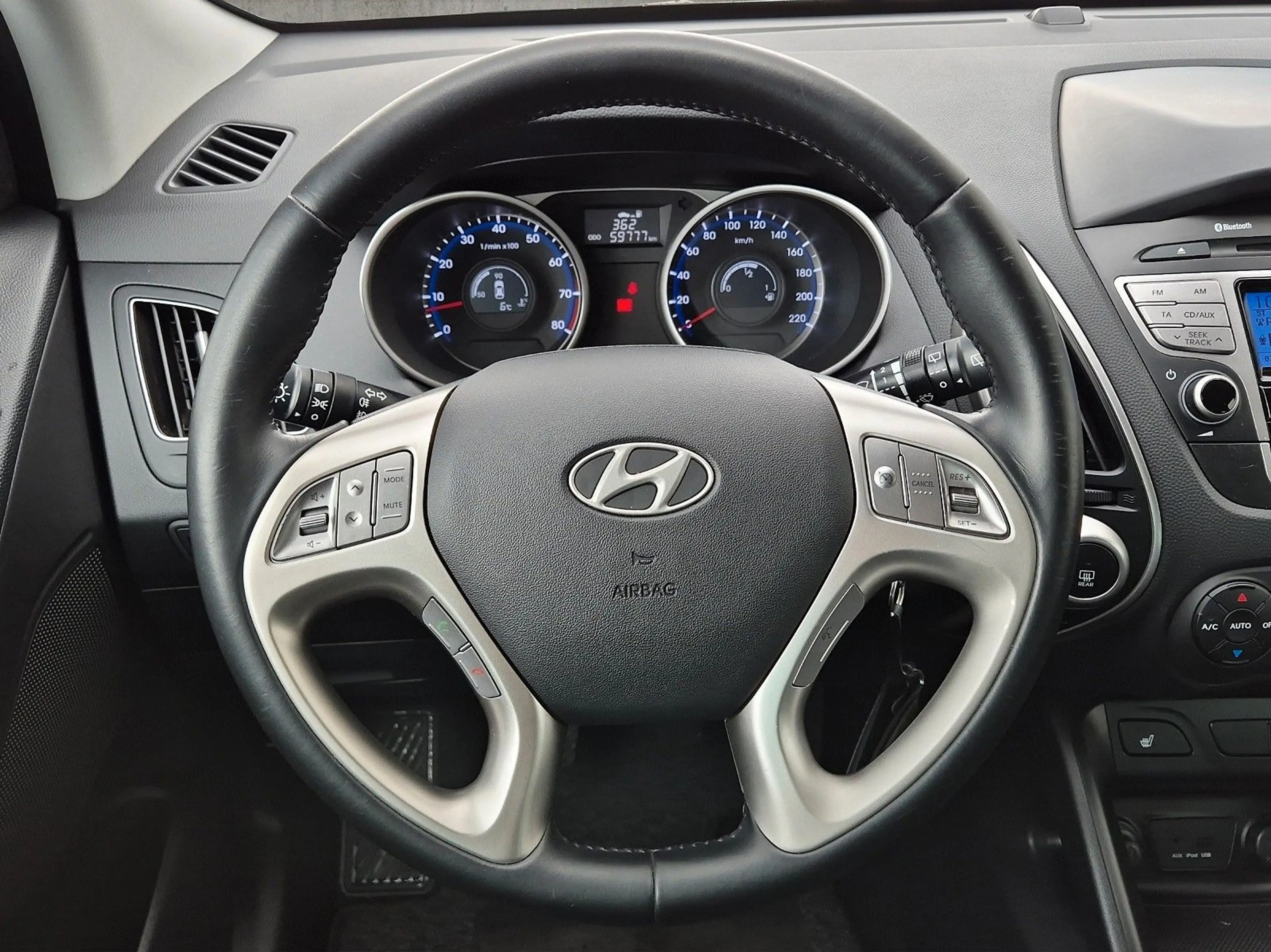 Hyundai iX35 5 Star Edition 1.Hand/Tempomat/4xSitzheiz. — photo 13