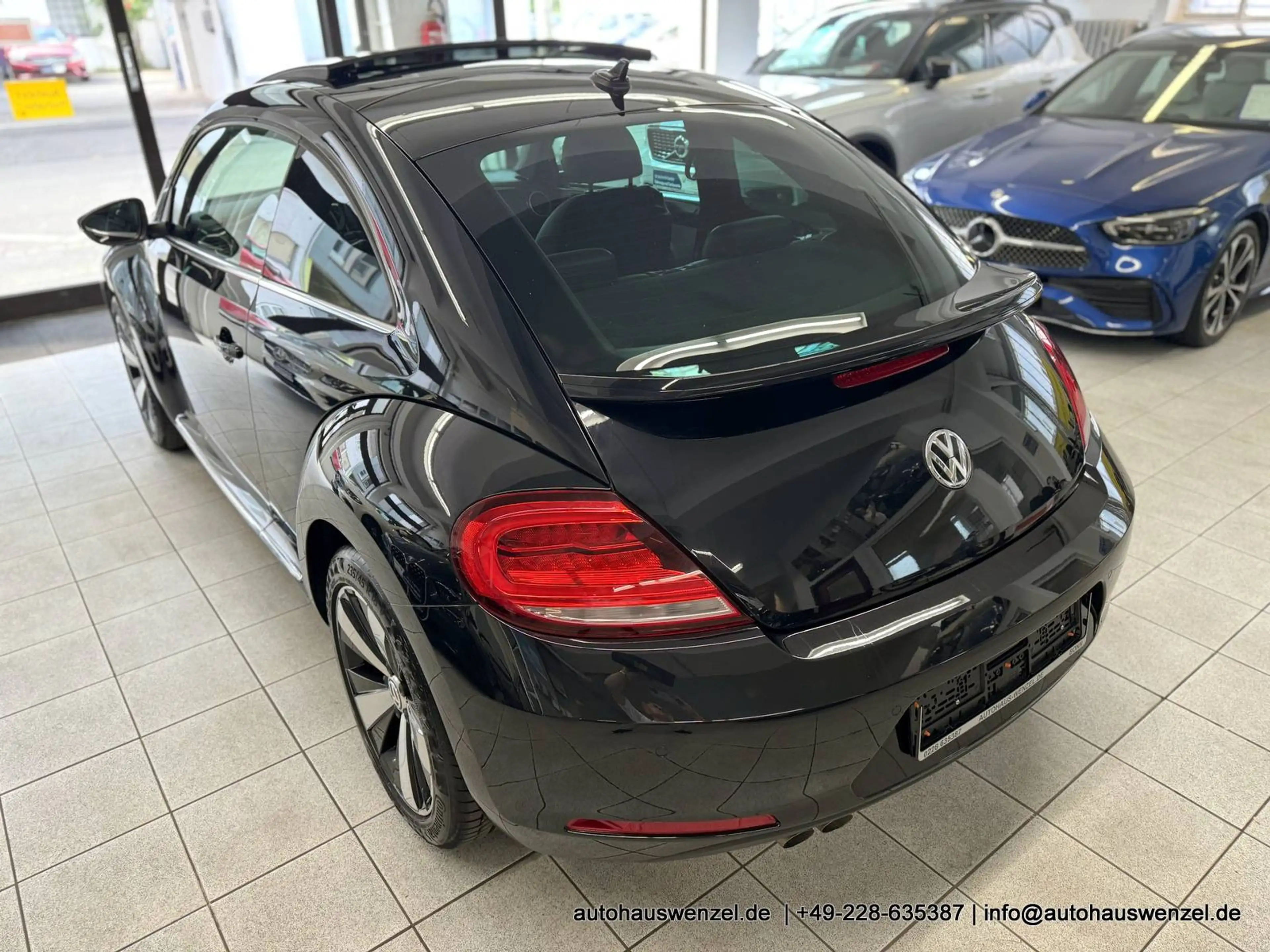 Volkswagen Beetle 1.4 6-Gang Sport PANORAMADACH LEDER XENON FENDER CARPLAY ... — photo 12