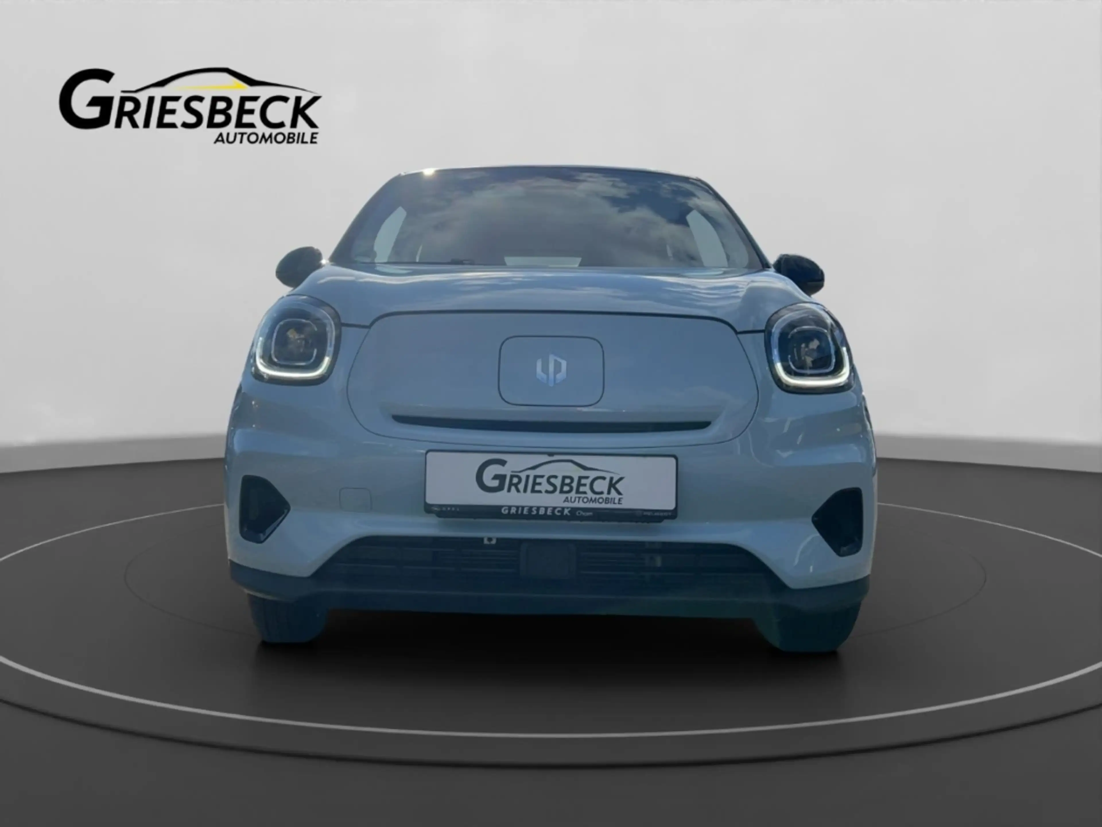 Leapmotor T03 70 kW BEV Panorama Navi ACC Fahrerprofil Musikstre — photo 5
