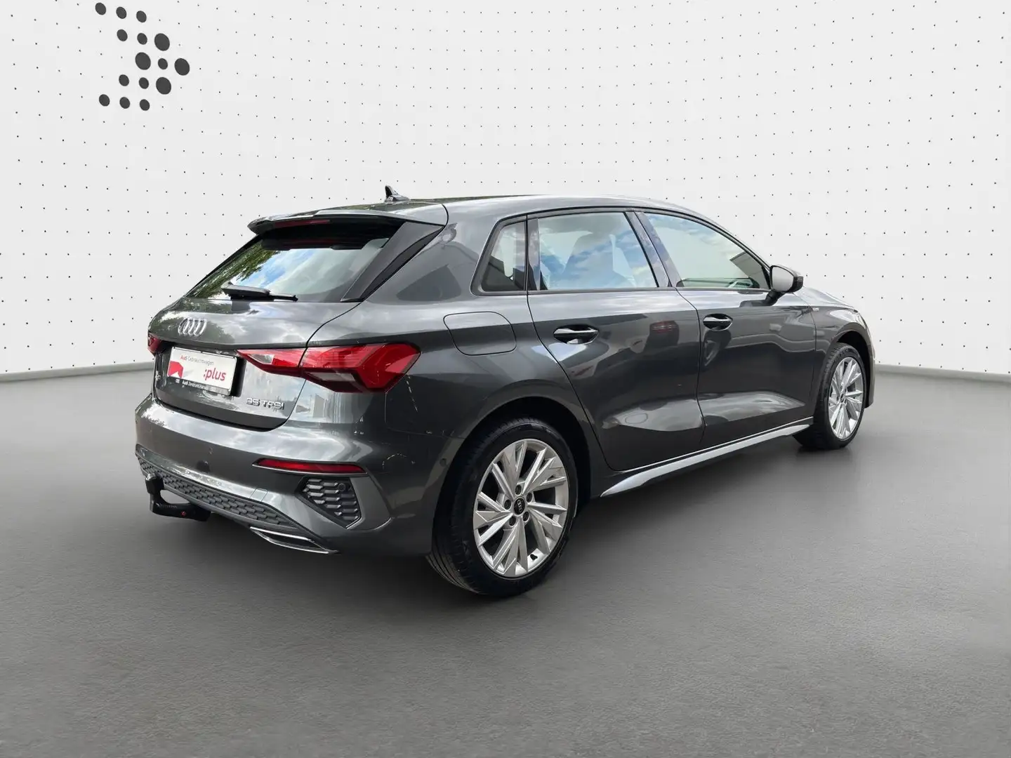 Audi A3 35 TFSI S tronic S LINE *PANO*AHK* Grijs - 2