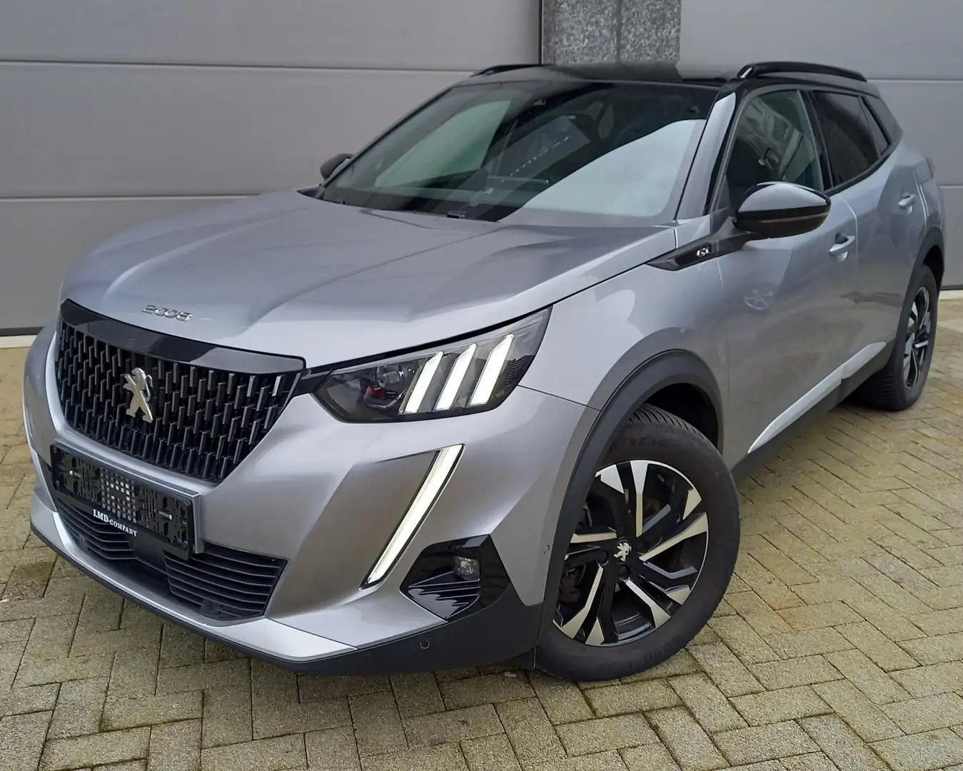 Peugeot 2008 GT 12 PureTech 130 Zilver - 1