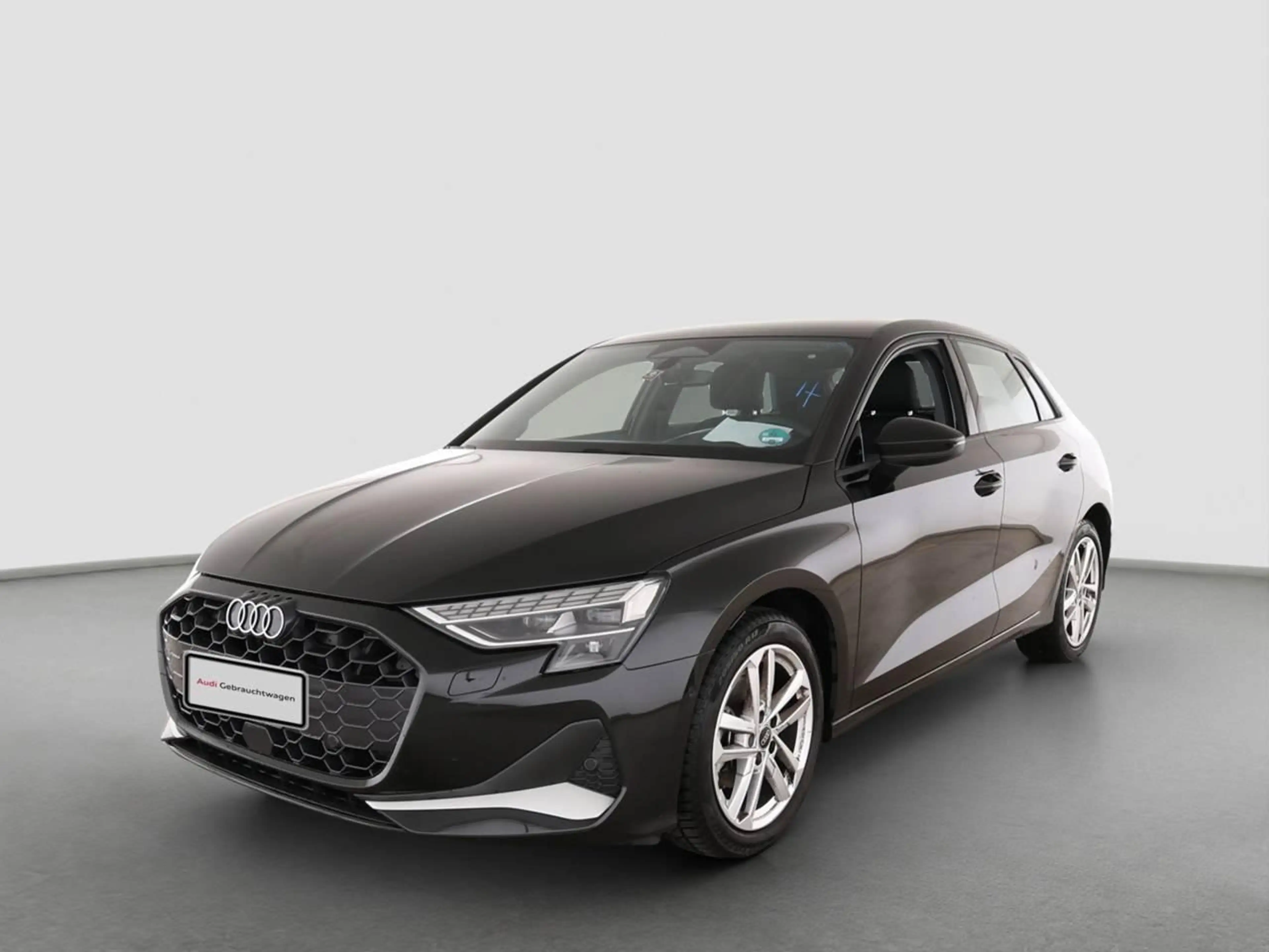 Audi A3 35 TFSI S tr. HuD-ACC-Sonos-Kamera — photo 4