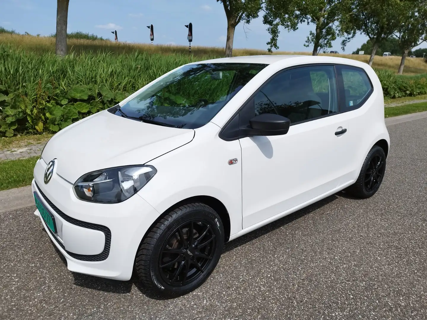 Volkswagen up! 1.0 move up! ** NAVI ** Airco ** Bluetooth ** NW L Blanc - 2