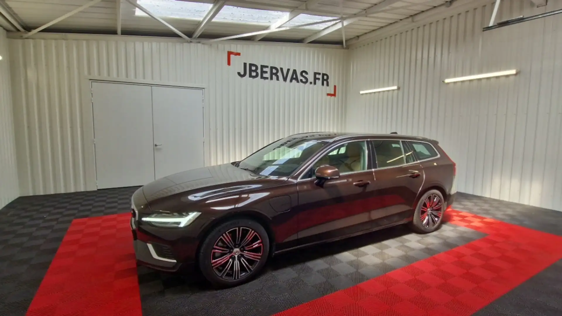 Volvo V60 Recharge T6 340 Geartronic 8 Inscription - 1