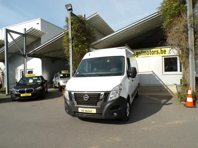 Nissan Interstar 2.3dCi 150cv Blanc 3 places 12/23 39.131 Airco GPS