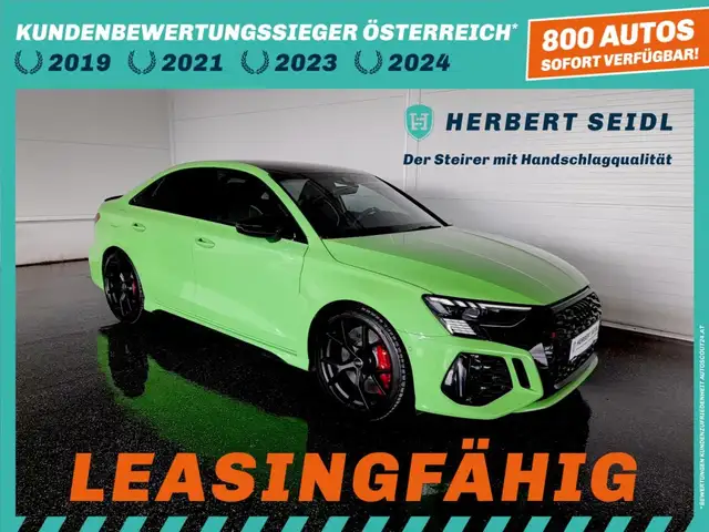 Audi RS3 Limo 2.5 TFSI quattro S-tr. *19 ZOLL / MATRIX LED / OP SCHWARZ PLUS / RS-SPORTABGASANL. / NAVI / ACC / DCC / FEINNAPPA / 