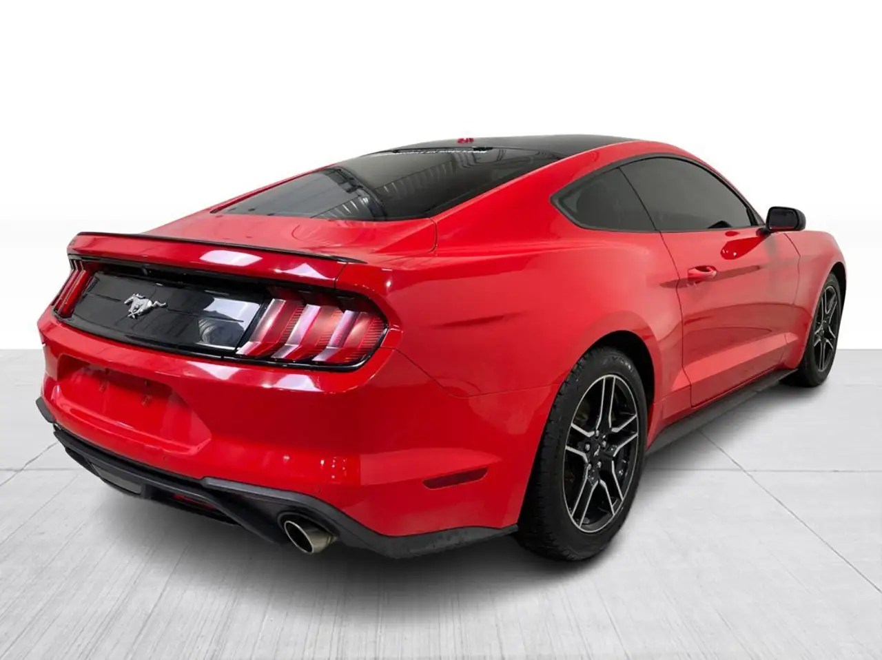 Ford Mustang снимка Ford Mustang