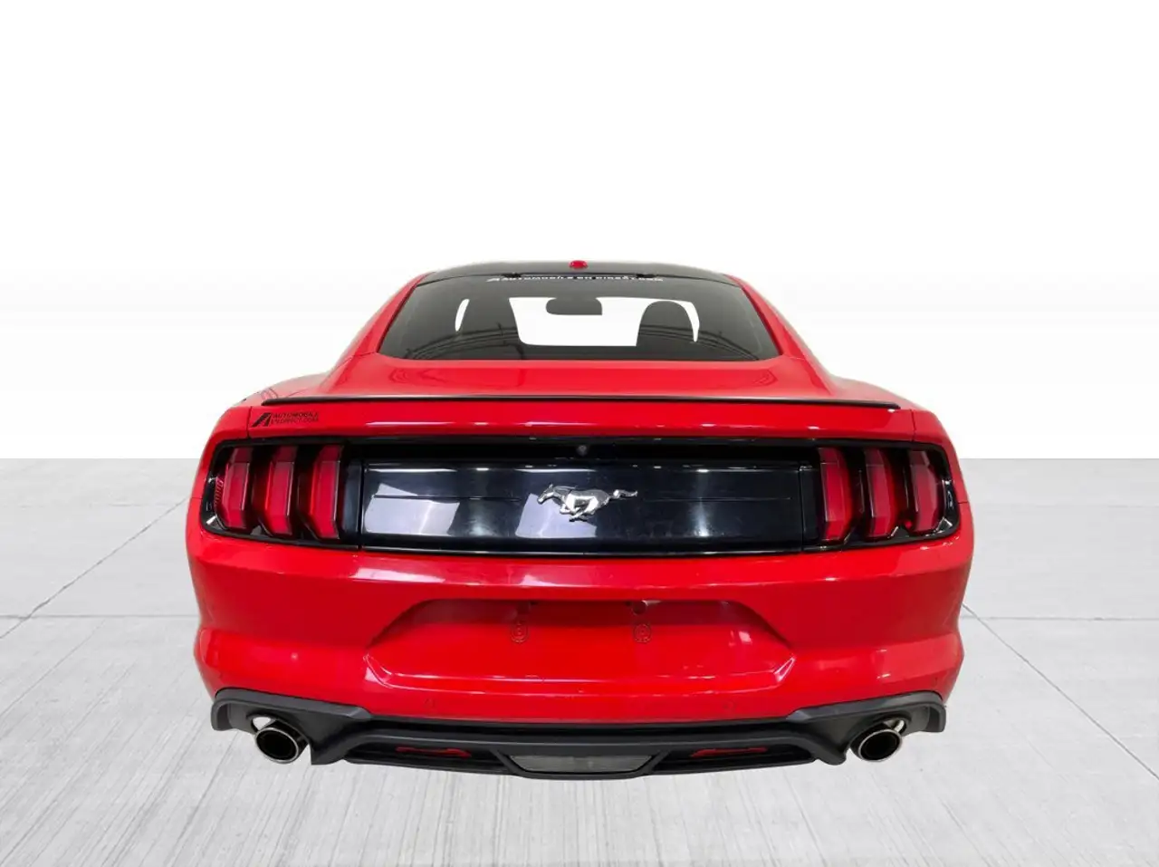 Ford Mustang снимка Ford Mustang
